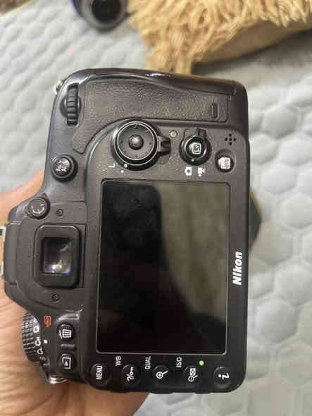 سلام عليكم 🤍 كامره نيكون ٧١٠٠ مع حقيبه ضهر مقسمه عدسه ٣٠٠_٧٠رياضي قبق وهود كامله العنوان بغداد حي النصر ***********
