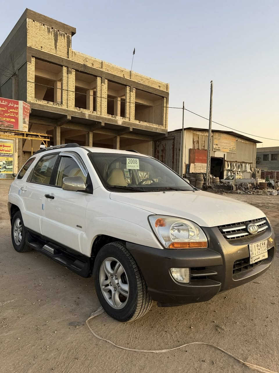 كيا سبورتج خليجي 
مكفوله من الضربه والصبغ والتبديل 
(فقط قبق صندوك رش )
مكينه كير شرط الكفاله 2700
تبريد تدفئه كله شرط 
تخم تاير صدر جديد 
غرفة جلد بيجي 
سلايت فتحه 
ابيعلك شرط على السونار إذا لكيت غير كلام تأخذها بلاش 
مكاني الصويرة حي الاسرى 
السعر 105 $
***********
 ***********
