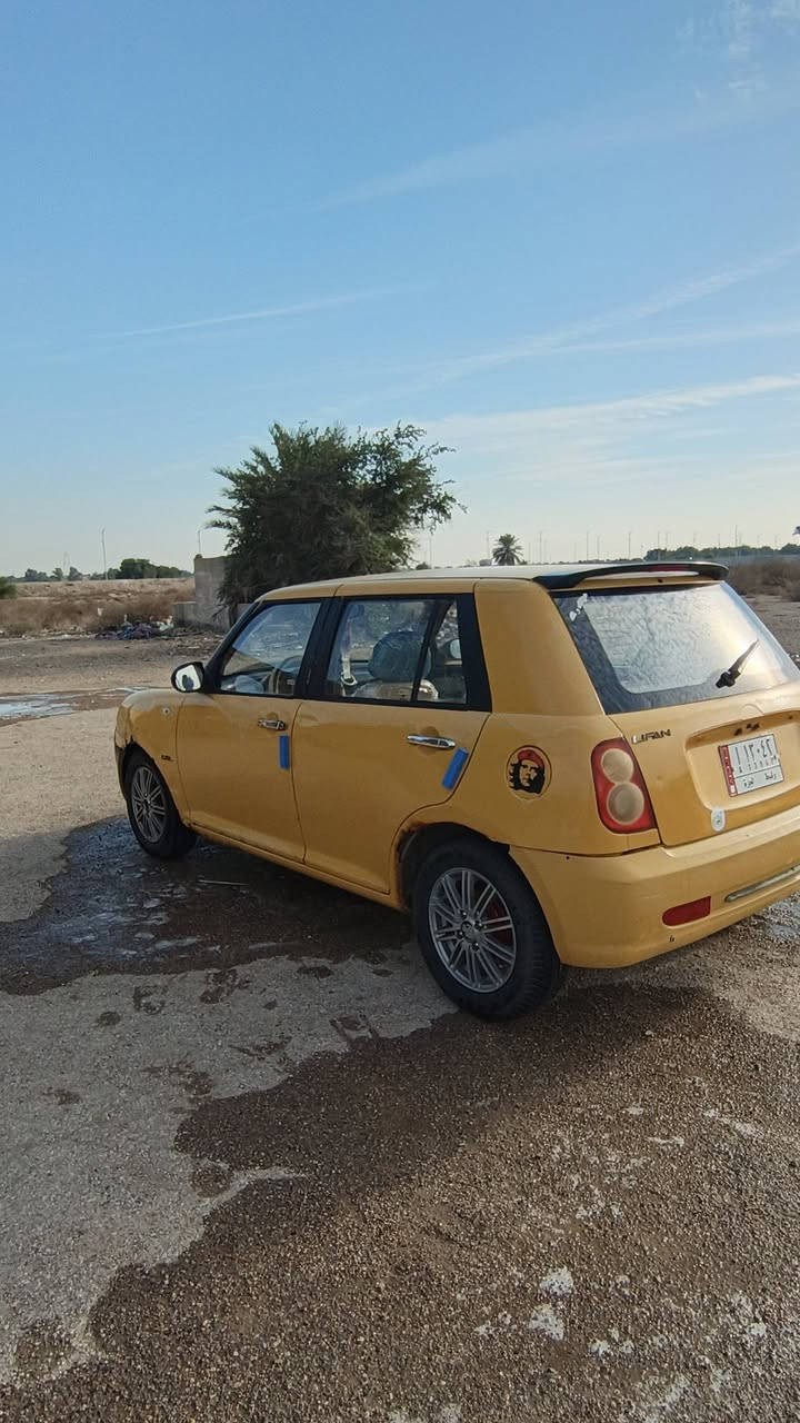 سياره نيفان320 موديل 11 هيئة وغرمات مصفره سنوية 28 كير محرك مكفول سعر 25وبيه مجال ‏‏‪***********‬‏
