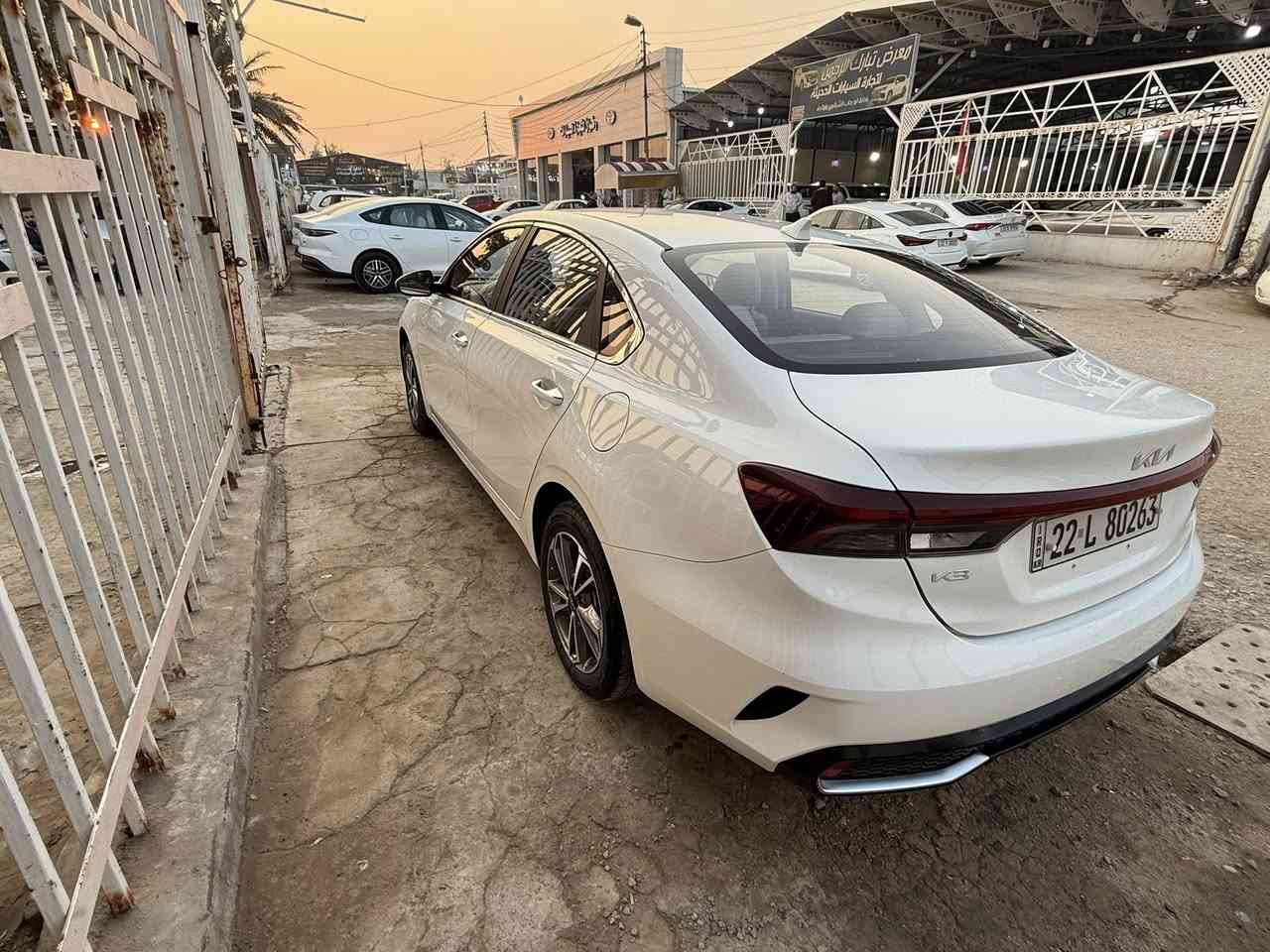 كي 3 
موديل 2024 فول مواصفات داخل بيجي يدة نيكل تبريد قطعتين 
للتواصل ***********
ملاحضة / السيارة بيها كرت بالجاملغ الامامي مقدر اقل الشبر 
السعر 138 قفل مكانها نجف .
