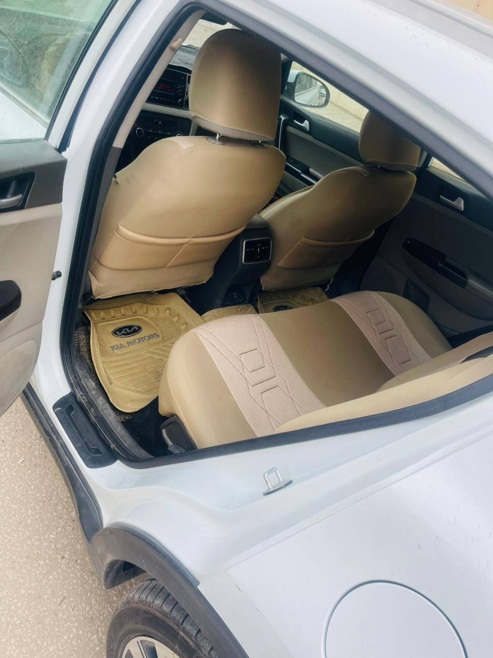 السلام عليكم سبورتج 2018خليجي  سيارة كفاله عامه
السعر 180$وبيها مجال  عنوان السياره نجف الاشرف ***********
