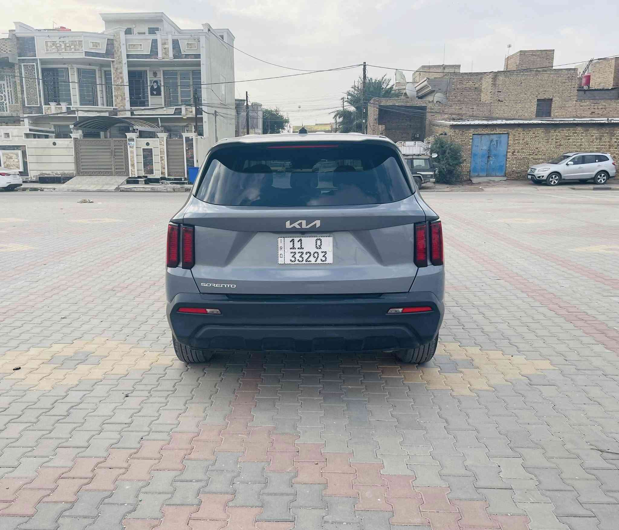 السلام عليكم
كيا سورنتو موديل 2023رقم بغداد الجديد 
حادث  تبديل جاملغ فقط   ايربالك فقط استيرن  وبرده راجع ستتم
المواصفات 
شاشه كبيره مع كامره دواره 
ثلاث انظمه قياده 
قطعتين تبريد 
7راكب 
رادار امامي مع رادارجانبي
توقف ذاتي عند الاقتراب 
ويل كب 
محرك 2500
تحديد مسارً
لايت زنون 
وباقي المواصفات المعروفه
تريد تحويل او وكاله اني حاضر 
صور ا لحادث  ورقم إلشاصي داخل المنشور 
مكان السيارة ميسان 
السعر ٢٣٥ 
للاتصال ***********

