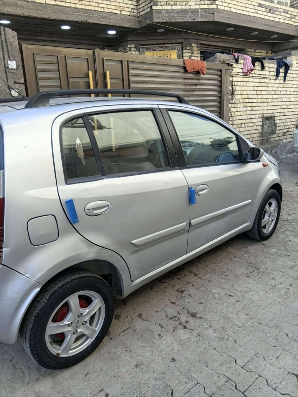 سلام عليكم لبيع شيري ٢٠١٣مكفول من الضربه وصبغ ولبارد كير ومحرك مكفولات كيراتوماتيك ماشيه ٦٠الف تخم تاير جديد السعر ٢٥وبيهه مجال بسيط ***********
