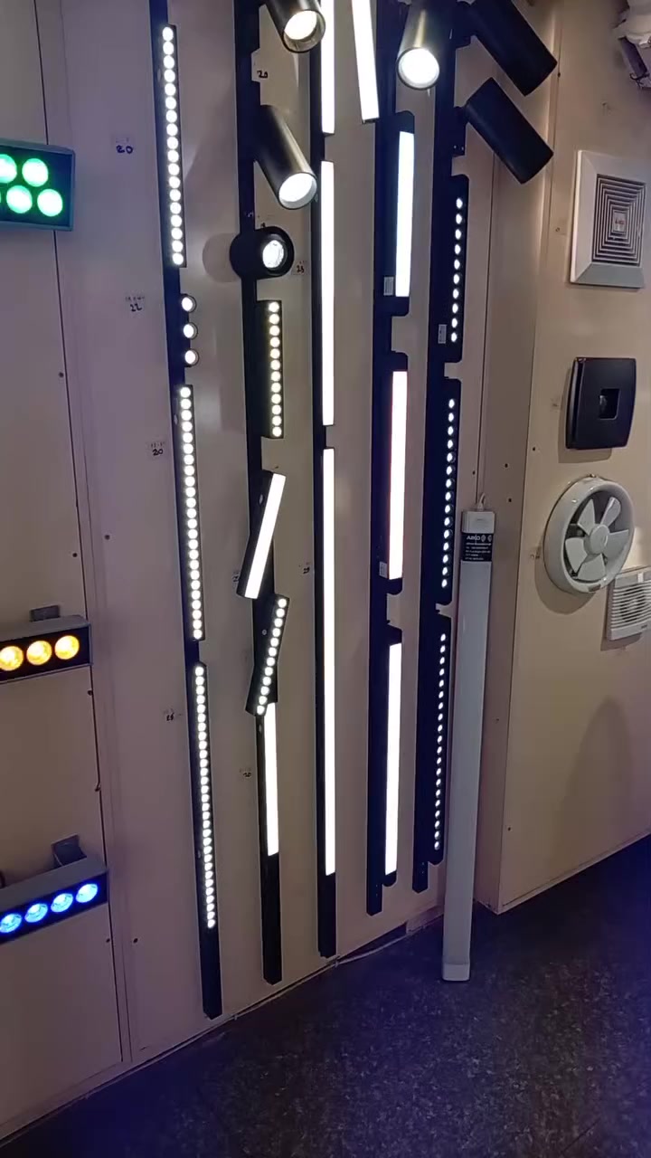 شركة أنوار ألوادي (  AIKO )
 #عكد_النصارى   #الشورجة #بغداد


**إذا كنت صاحب هذا الإعلان وتريد حذفه لأي سبب، رجاءا أرسل رسالة إلى الدعم الفني**