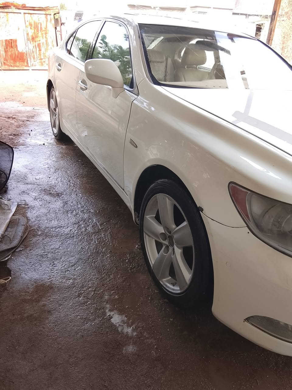 سلام عليكم البيع لكزز صالون 2010 فول مواصفات في اي بي كص قماره فقط متوم طبق الاصل مكينه او كير ثنين او نص ديلكو قبق اسود مكاني البصره سعر 40 او بيها مجال بصيط رقم الهاتف ***********
