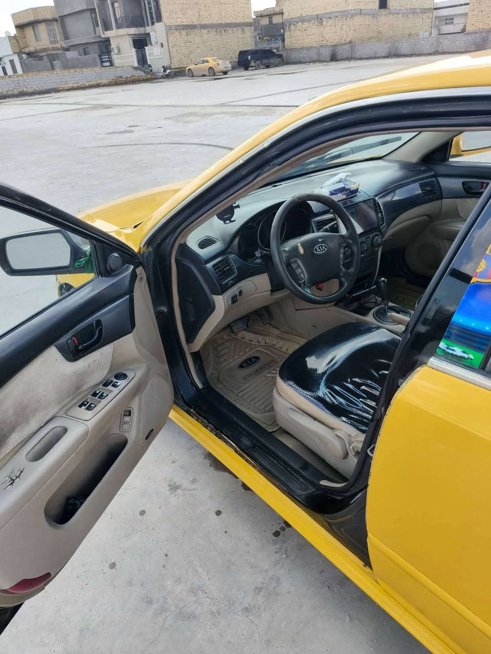 السلام عليكم اوبتيماا 2009 خليجي مكينه 2000 دوش اكفلك عيب شرعي  منضومة غاز ومنضومة زنون سياره بأسمي تحويل ثاني يوم مكان السياره ناصريه مركز السعر 93 وبيهاا للمجال للشراي ورجاءآ الي بس يعامل لٱ يتصل ***********
