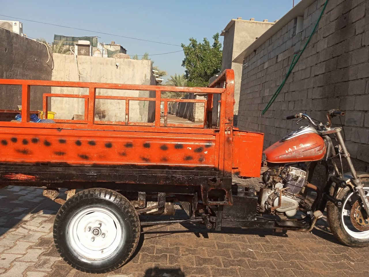 البيع ادوات دكت هندر محرك نضيف اكسل برقي 
 سعرها 500 بيه مجال بصيط
ابي الخصيب باب اطويل
***********
