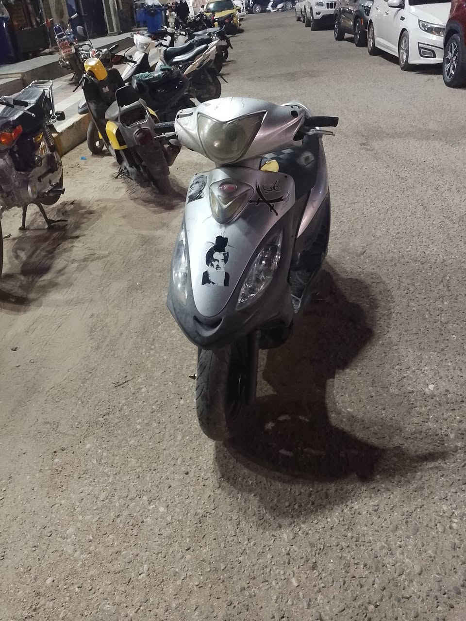 دراجه جي فور مكينه مامفتوحة حاويه السعر350 رقمي***********

