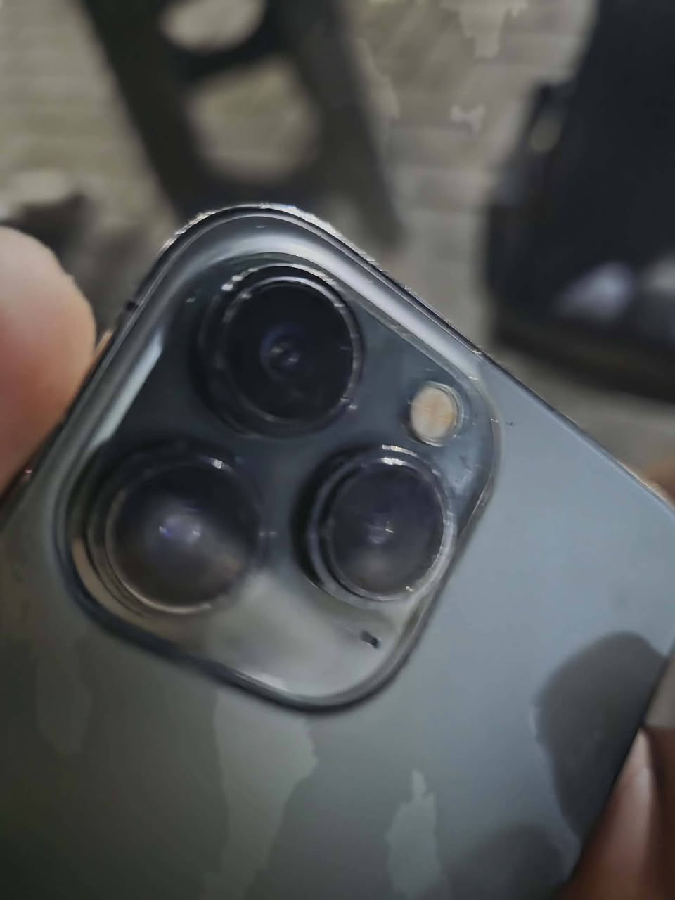 سلام عليكم 13 برو ماكس البيع جهاز ذكره 265 مبدل شاشه الاصليه *********** جهاز يخبل باطاريه 99
