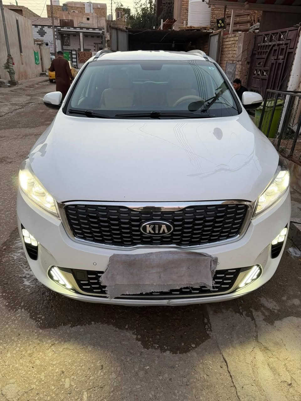 السلام عليكم سورنتوللبيع وارد خليجي موديل 20 السياره كير ومكينه وحداديه كفاله السياره 6 سلندر فول موصفات تحكم ستيرن دواخل جلد تبريد 3 قطع رقم بغداد بصمتين صندوك كهرباء ماشيه 102السعر 158 اتصل***********
