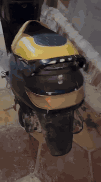 البيع دراجه فراشه كايمه مرت تشتغل مرات الا المهم سعر 175 وبيه مجال رقم والد هاذ*********** قضاء المدينه
