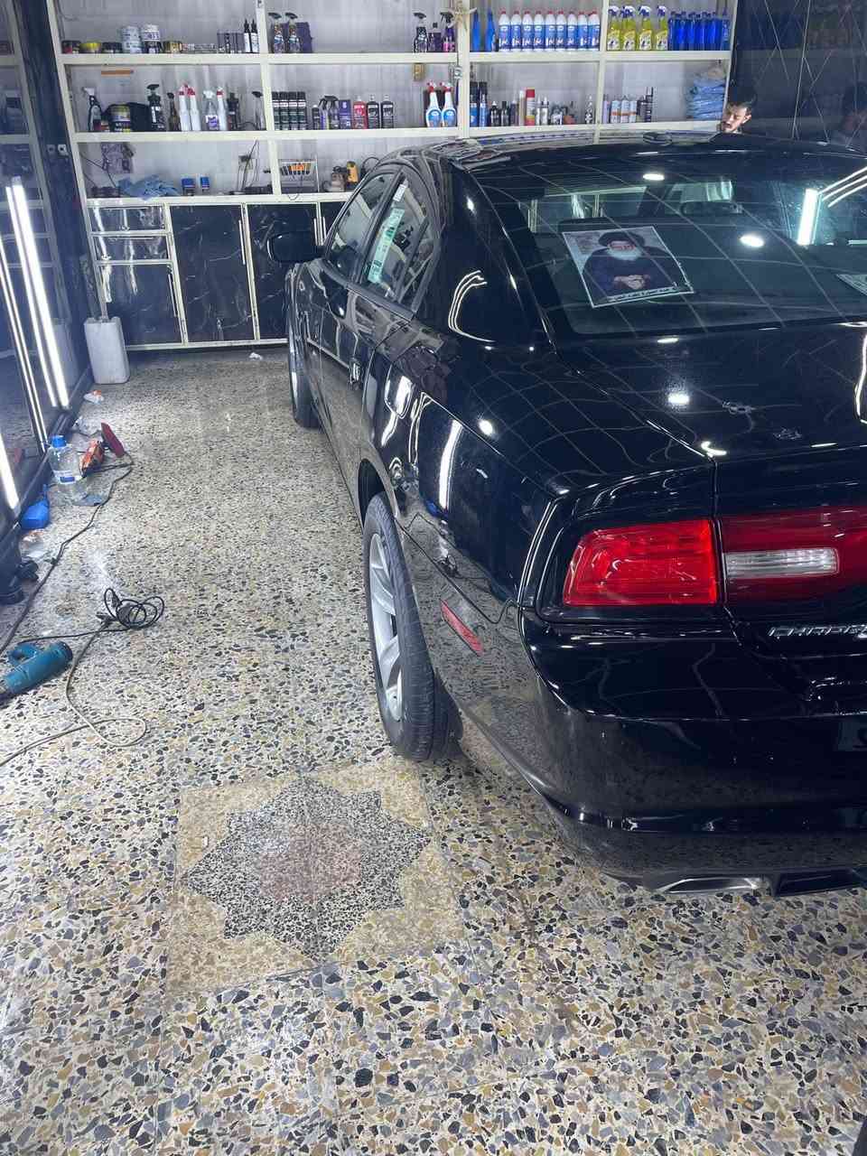 السلام عليكم جارجر 2014 حادثها جاملغ والبنيد الجاملغ مبدل والبنيد نفسه مصبوغ فول موصفات رقم بغداد ابسمي تحويل ثاني يوم جاهزه سياره من كلشي مناقصها شي عنوان البصره شارع تجاري السعر 140 لاستفسار تصال ويوجد واتساب مامتواجد بالفيس ***********
