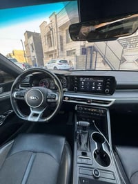 للبيع كيا K5 GT موديل 2021 وارد أمريكي محرك 1.6 تيربو فئة GT فول مواصف...