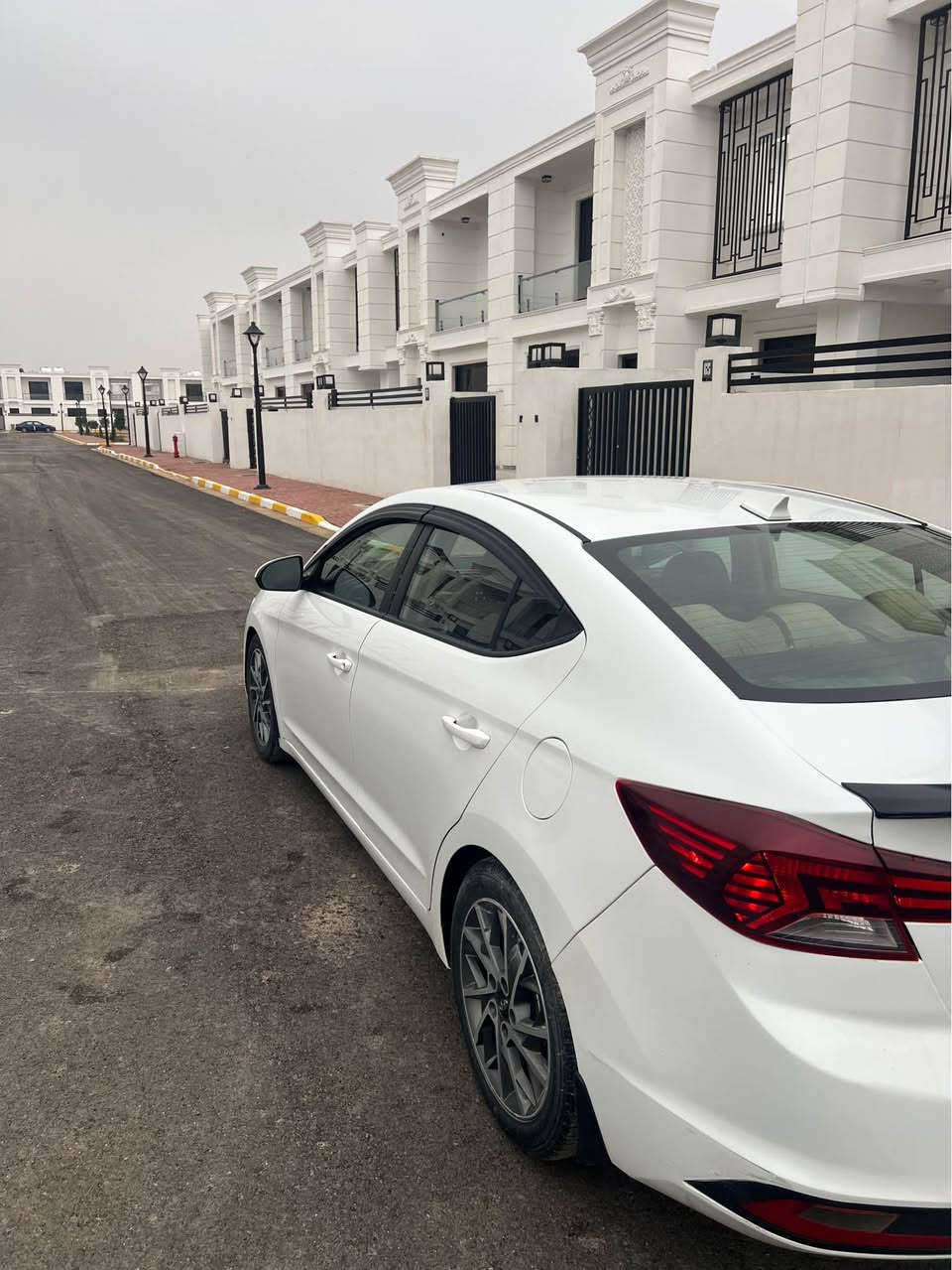 السلام عليكم

النترا 2019 sel 

مواصفات sel 

تحديد مسار رادار 

تبريدها مناخي 

رادار امامي  وخلفي

نقط عمياء 

محرك ٢٠٠٠ دوش

ابل كار بلي اندرويد اوتو منفذ يو اس بي 

تايرات جدد صدر جديد 

ماشية 92 الف ميل 

ضررها موضح بالسونار صورهة ب امريكا نفسة بجم كبس 

رقم اربيل ب اسمي تحويل ثاني يوم ما اسوي وكاله

سعرهة 144 ورقة وبية مجال (مكان السيارة ديالى: بعقوبة) بسيط للاتصال ‭
0783 092 3063‬ بعقوبة, ديالى
