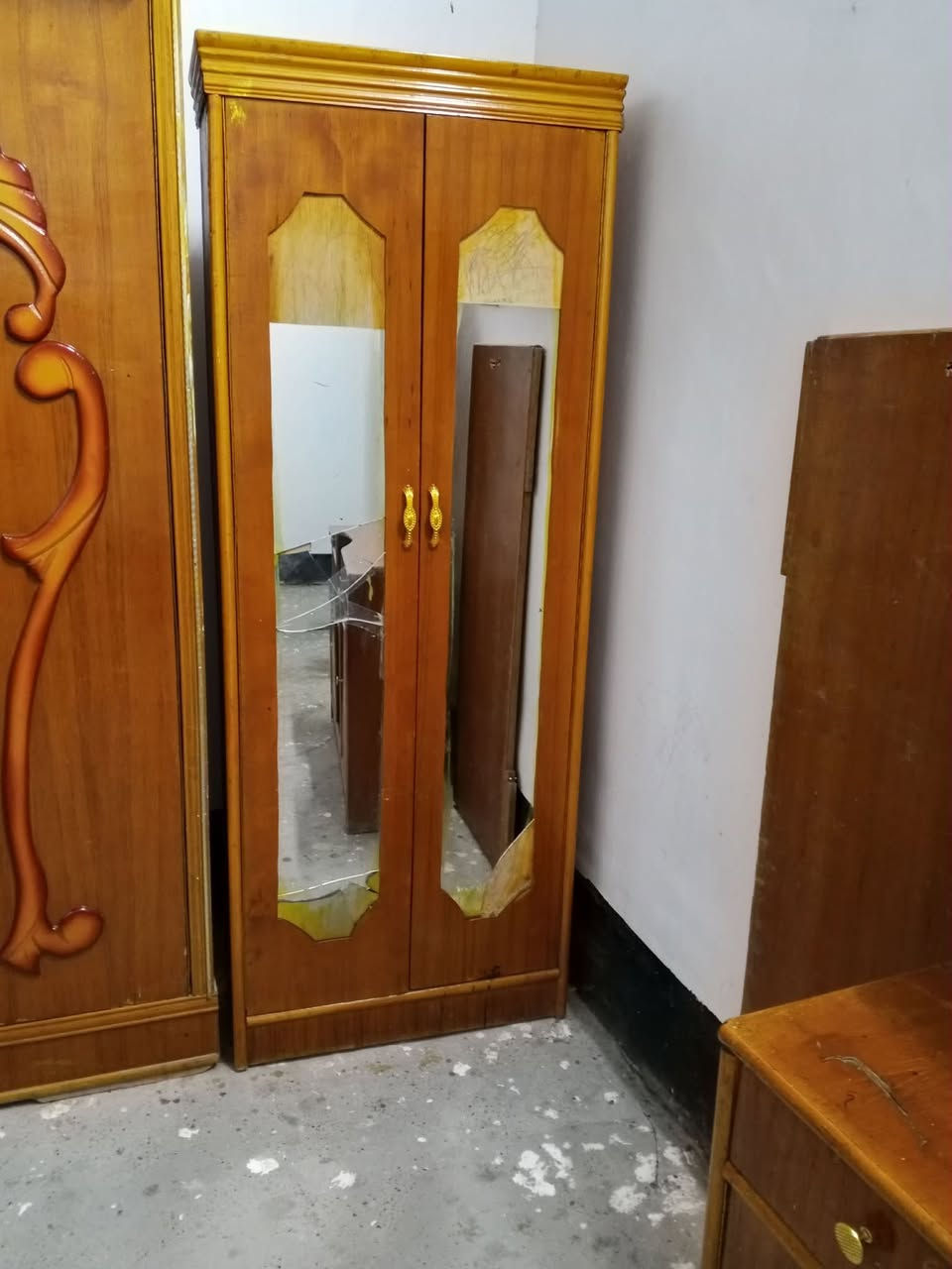 اي استفسار  خاص.   ب. ٤٥٠ وبيه مجال بعد.


**إذا كنت صاحب هذا الإعلان وتريد حذفه لأي سبب، رجاءا أرسل رسالة إلى الدعم الفني**