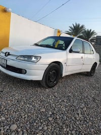 للبيع بيجو رقم الانبار مشروع وطني بسمي كير ومحرك شرط طخم اطارات جديد  ...