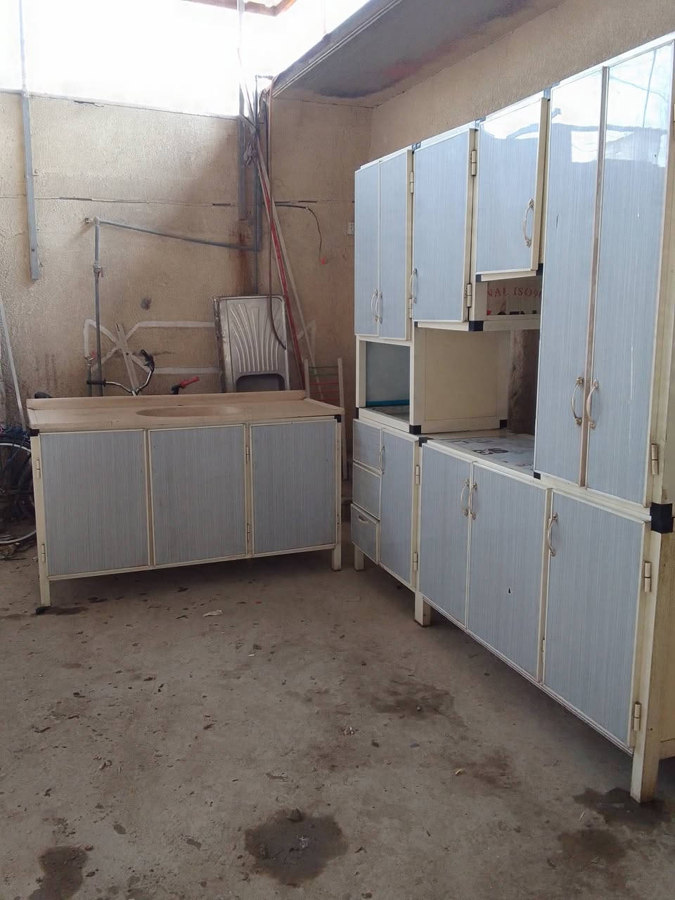 كاونترات مستعمله واغراض نضيفه اخو الجديد تزكام الشراي يتفضل خاص مكاني بغداد حي اور  مقابل جامع الفردوس رقم الهاتف بي واتساب اي ستفسار خاص ***********
