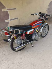 موديل ٢٠٢٥ • ٤ كير • أوراق باسمي