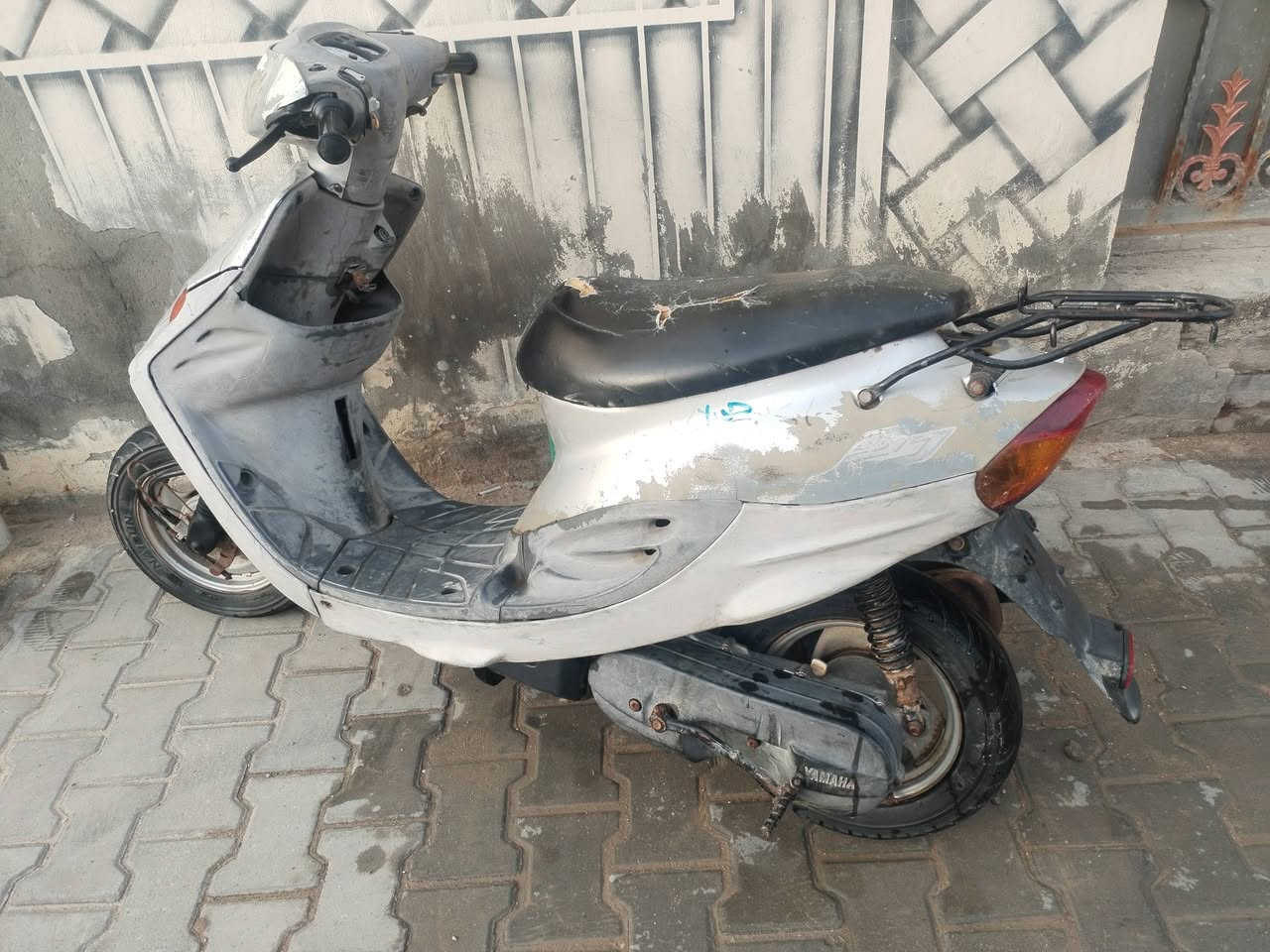 بيجي للبيع. فقط نكرة سلف. بيها نواقص بسطة. جك. دشبول   مكينة ناعمة نهضة ومشي  الشراي يخابرني ويدلل *********** السعر. ٢٥٠
