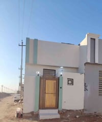 بيت ٥٠م • النجف • مقابل قرية الغدير