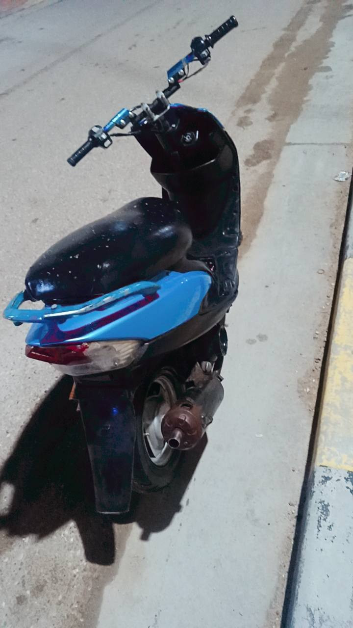 سلام عليكم ماكس لبيع أو مراوس دراجه شغاله هندر واحد وسلف شغال بس باتري تعبان بوشه٥٥  ونقصها حاضن مال كور ومال باتري دراجه بيها معدل يخبل سعر ٣٥٠وبيها مجال


**إذا كنت صاحب هذا الإعلان وتريد حذفه لأي سبب، رجاءا أرسل رسالة إلى الدعم الفني**