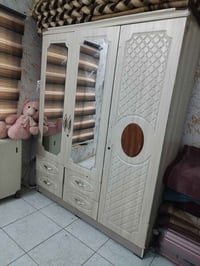للبيع • غرفة نوم • أثاث