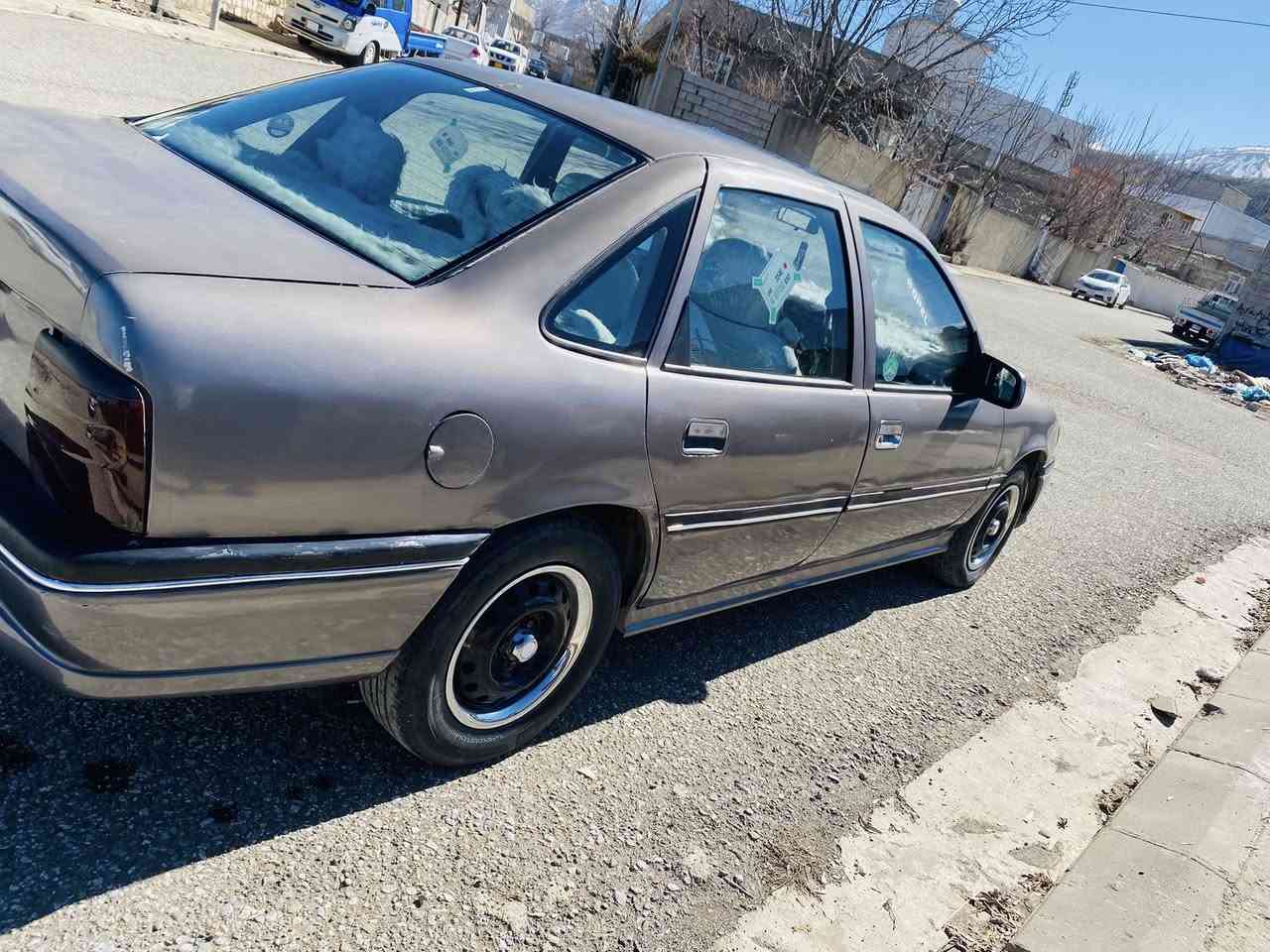 ڤیکترا
مەکینە ٢٠ گێڕ عادی 

ماشەاللە لە قوەتی 

ارم پلاستیک سلیمانی بەشەرت 

ناودەرۆی زۆر پاک و جوان 

بێ تەقەو ڕەقە

کامل کارەبای مەزبوت

نرخ ٢٥ معامەلە 

***********
