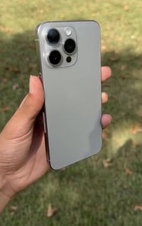 ايفون ١٥ برو • ٢٥٦ • بطارية ١٠٠