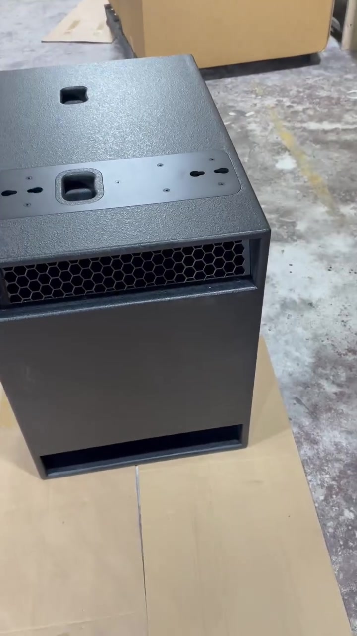 18-inch subwoofer 
📲DM us for more information

WeChat: +8613929093039

WhatsApp: +8613422621790

#speakerfactory #linearray #MJAUDIO #matrizlineal #proaudio #soundsystem #linearraysystem #fabricadealtavoces #professionalspeaker #linearrayactivo
#everyonehighlightsfollowers #fypシ゚viralシfypシ゚ #foryoupageシ


**إذا كنت صاحب هذا الإعلان وتريد حذفه لأي سبب، رجاءا أرسل رسالة إلى الدعم الفني**