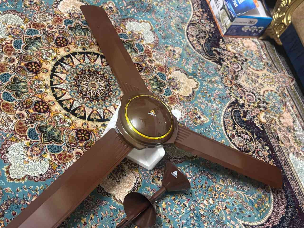 سلام عليكم شبابا مراوح للبيع سعر المروحه ب35 ماليزي ملف نحاس 100 بالمؤه وضمان سنه 
***********
