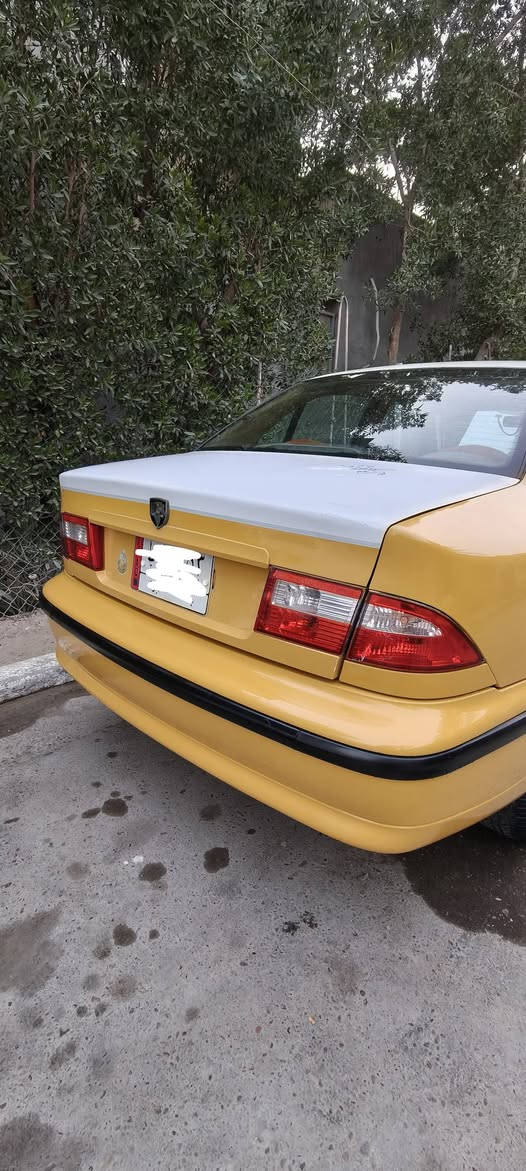 سلام وعليكم سمند موديل ٢٠١٢ كرستال سيارة كلش نضيفة وجاهزة من كلشي مكينة كير حدادية خير من الله تبريد ثلج كهربائيات كلهة شغالة غرفتهة كلش نضيفة دوشمة جديدة بيهة صبغ جاملغ امامي بدون اي ضربة دواخل بلادية وبيهة صبغ  بالكتوف اثر جراد بسيط وموجود الصور عندي سيارة صفاحهة عدلات رقم بغداد مكان بغداد مصفرة هيئة وغرامات سعر ٤٠ وبيهة مجال رقم ***********
