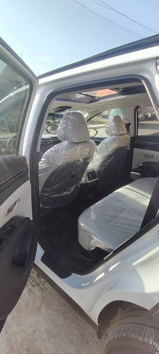 سياره توكسن 2023 للبيع  بدون ضرر لل تواصل اتصل بل رقم الموقع وادي حجر ***********
