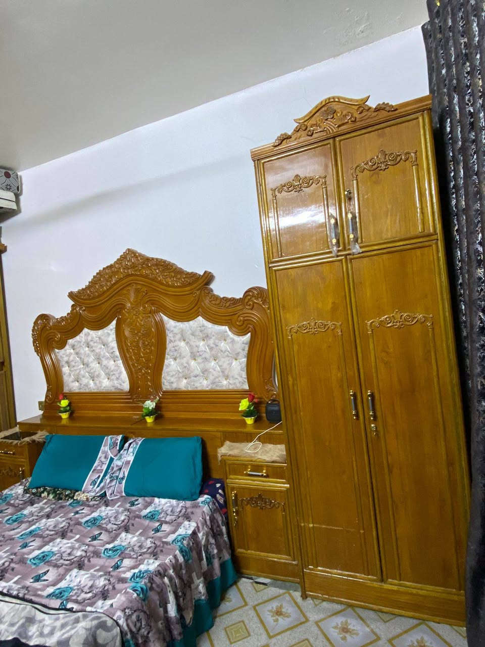 سلام عليكم. غرفه جديدة.  استعمال شي قليل.  صاج.  سعر واحد ونص  بغداد شرطه الخامسه ***********
