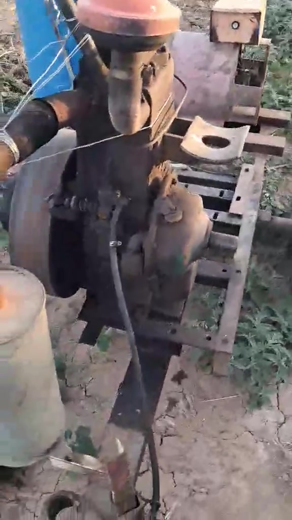 البيع سعره 500بيه مجال قليل
***********
