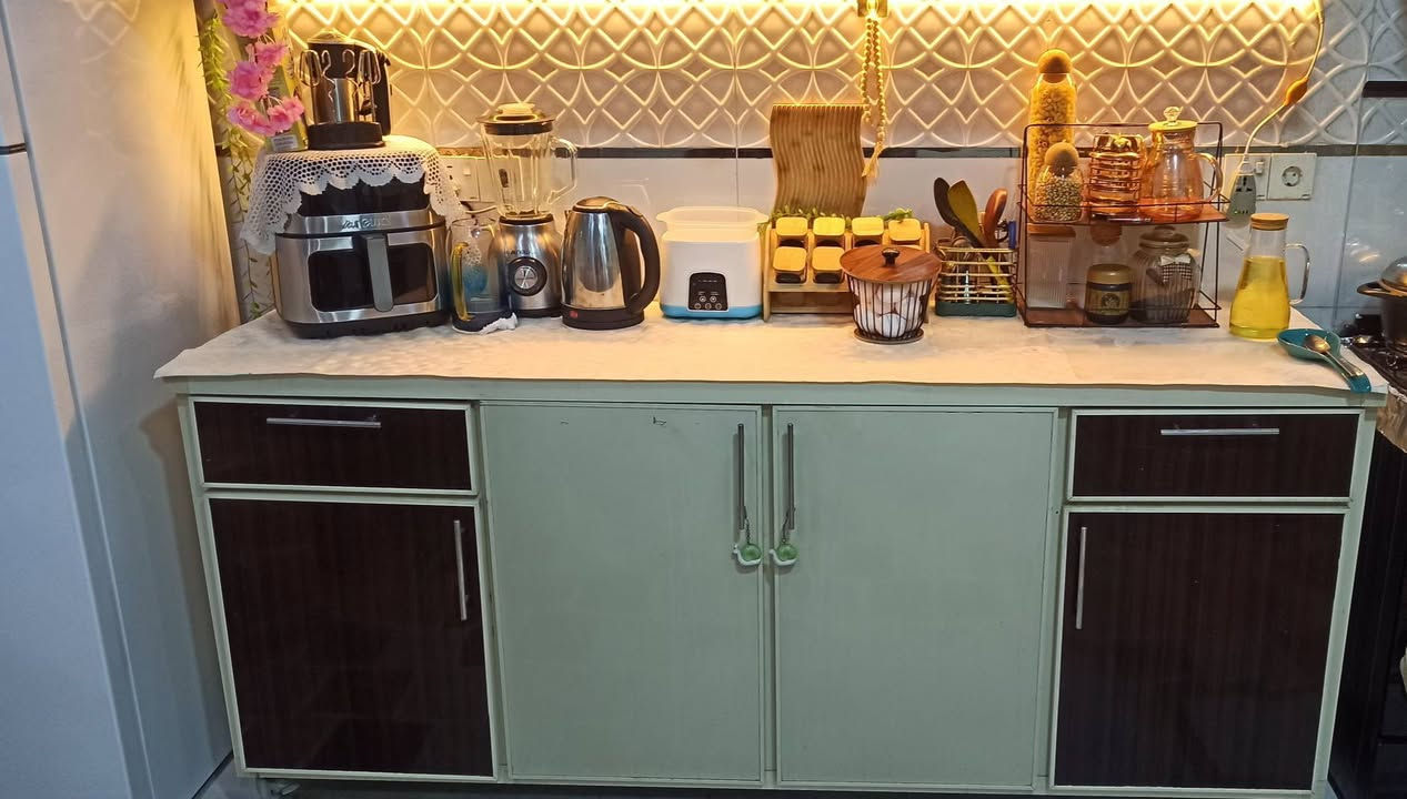 كاونتر للبيع مستعمل نظيف ونوعية المنيوم جيدة جداً 
السعر 250 الف ومجال


**إذا كنت صاحب هذا الإعلان وتريد حذفه لأي سبب، رجاءا أرسل رسالة إلى الدعم الفني**