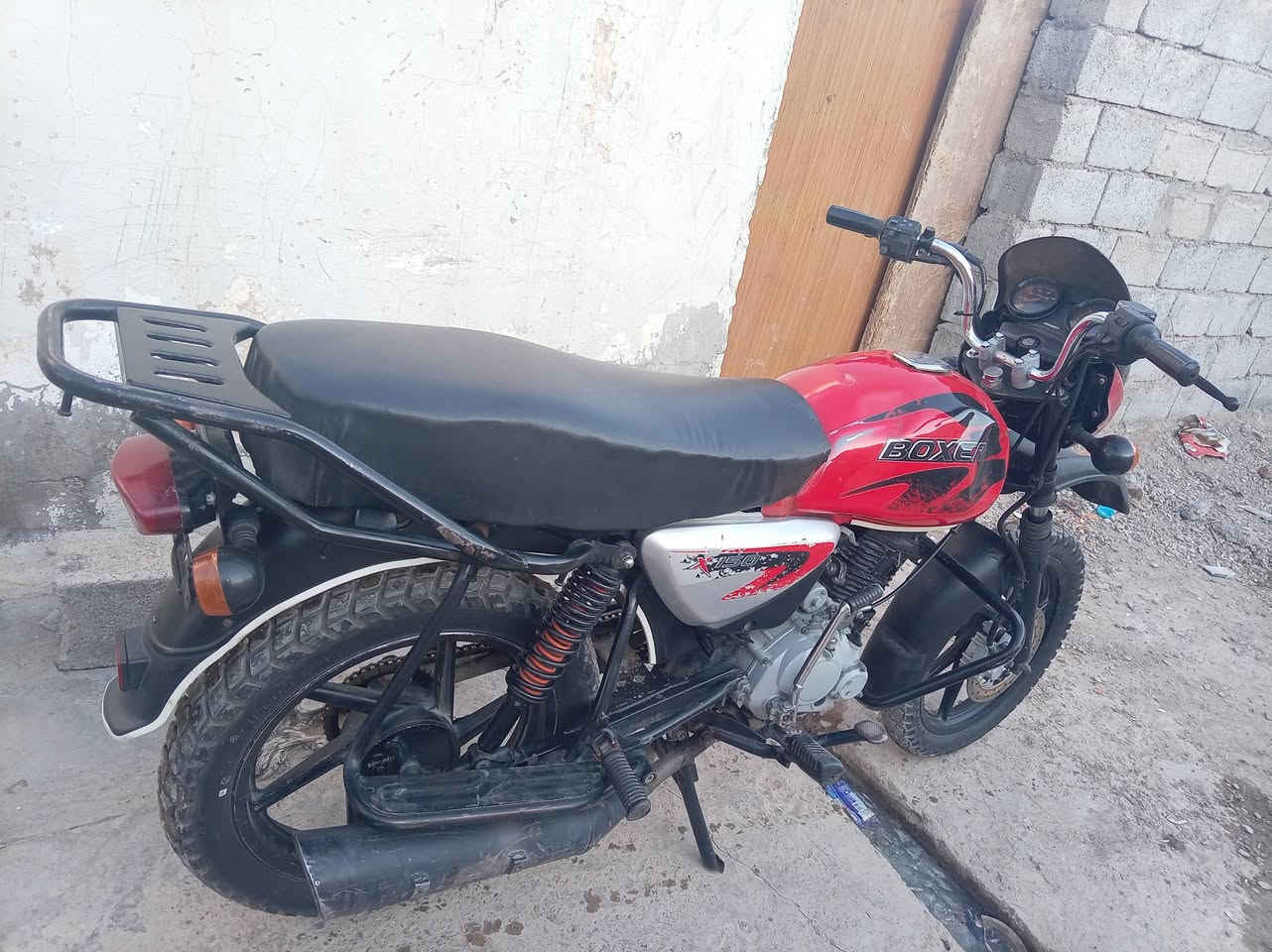 بوكسر ٢٠٢٣ بدون أوراق مكفوله من سرقه مكينه ناعمه خرسه بيه بداية بخار كهربائيات فول شغال اشاير دبل اشاره عالي ناصي سلف هندر تايرات زوج جدد شلعه معدل خير من الله شرط ترايه ١٢٠ سعر ٩٠٠ عنوان ديالى حي المعلمين *********** خاص ماموجود ماراوس
