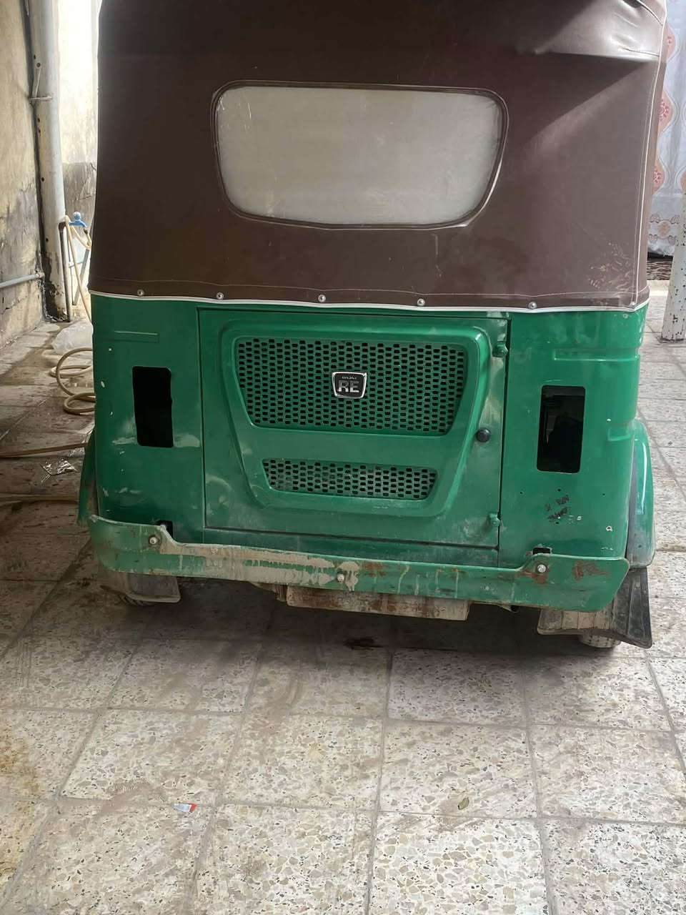 سلام عليكم تكتك لبيع مديل 22رقم وسنويه ملاحضه بيع كوم حديد تجي تكلب وتاخذهه سعر 75000 قفل قفل العنوان البياع تقاطع درويش رقم الهاتف ***********
