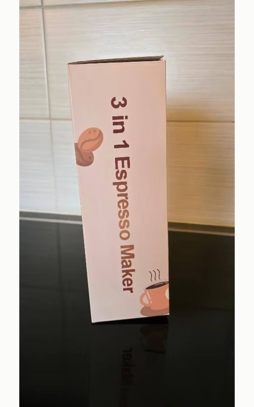 للبيع ماكينة إسبريسو 3 في 1، جديده عملية جداً وتفيد للبيت أو المكتب. للسفر او العمل 
المميزات: تشتغل على نوعين من الكبسولات (نفسبريسو ودولتشي) وأيضاً تشتغل على القهوة المطحونة (البن).
الاستخدام: سريعة وسهلة التنظيف وشغلها


**إذا كنت صاحب هذا الإعلان وتريد حذفه لأي سبب، رجاءا أرسل رسالة إلى الدعم الفني**