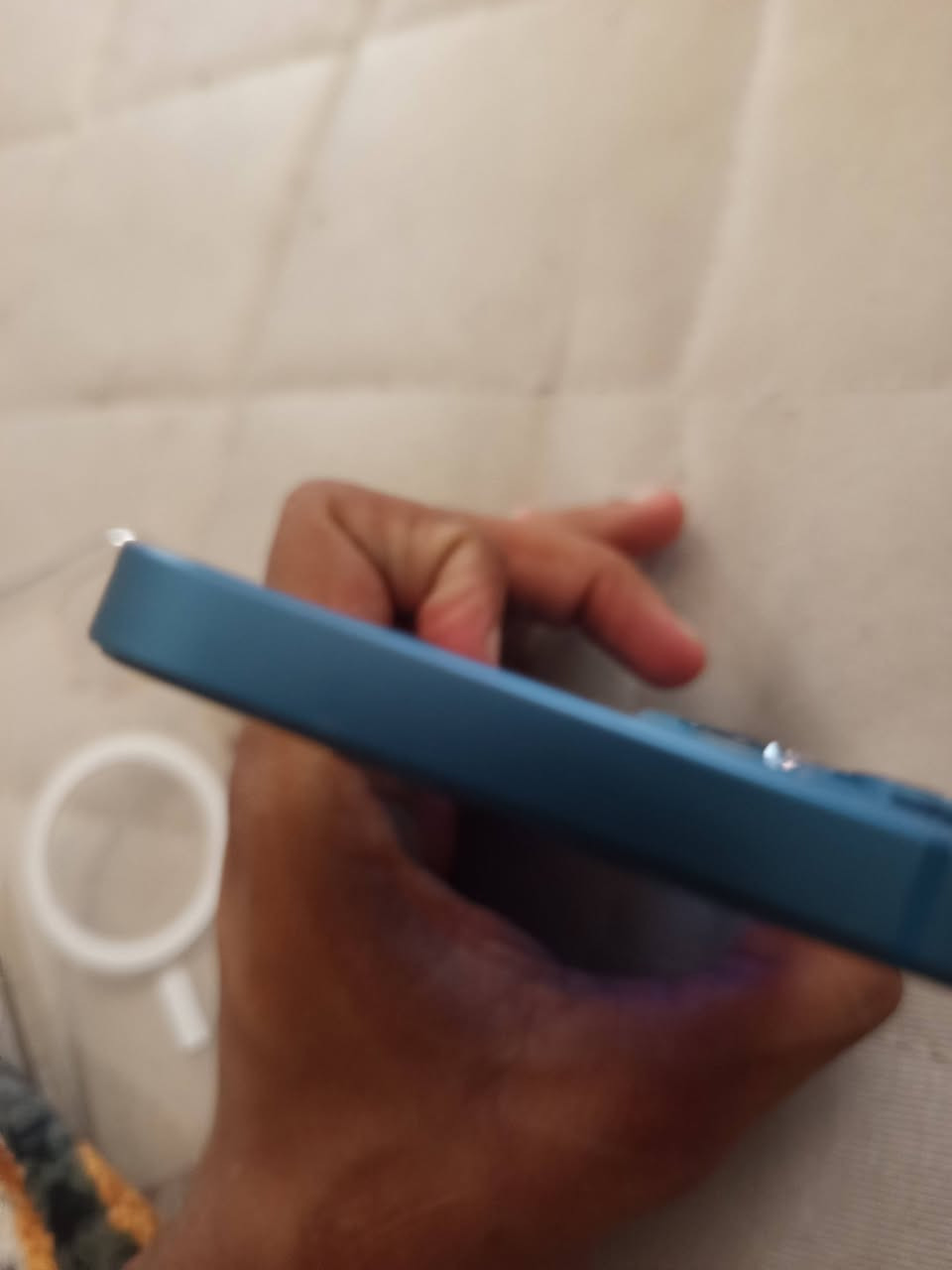 السلام عليكم آيفون 13 عادي 
ذاكره 128 بطاريته 89
جهاز  كلش نضيف شخط مابي 
السعر 450
***********
مكاني بغداد جديده
