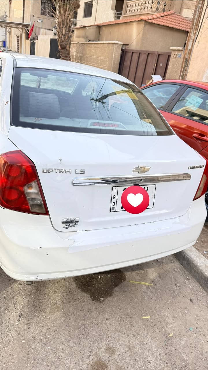 السلام عليكم اوبترا للبيع موديل 2013 
كير ومحرك جدد ستوني شادهن ماصار شهر 
حداديه جديده دبلات قبل شكميوم شديتهن اصلي حاويه
سياره جاهزه اي نقص مابيه ما تصرف عليه اي شي 
سعره 94$ عنوان بغداد الغدير رقم تلفون *********** 
ما متواجد على الفيس بوك
