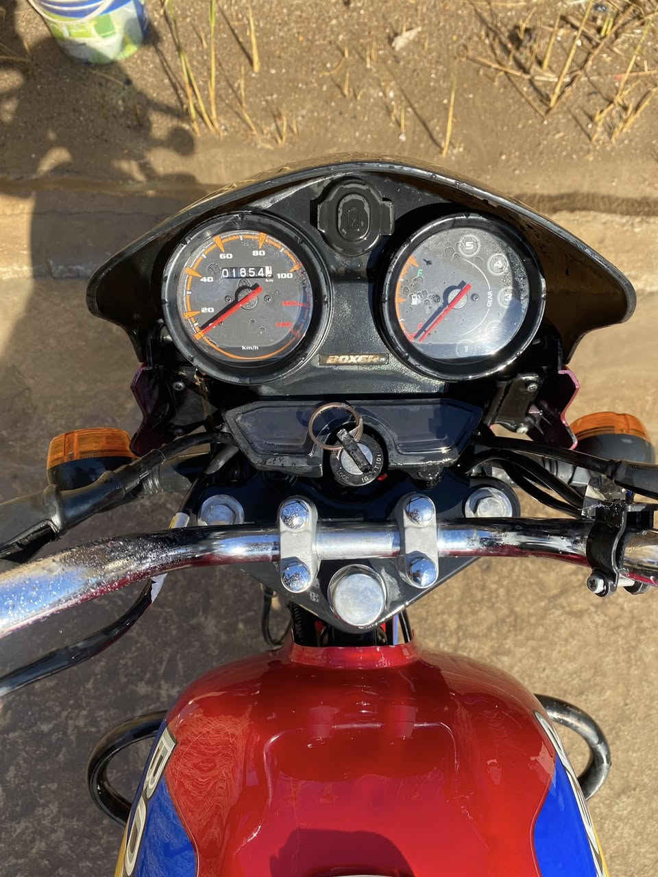 بوكسر 22مكفوله كفاله عامه مكينه مامفتوحا اوراق اصوليه ماشيه الف فقط مكان ديالى لخالص السعر مليون و300وبيه مجال ***********
