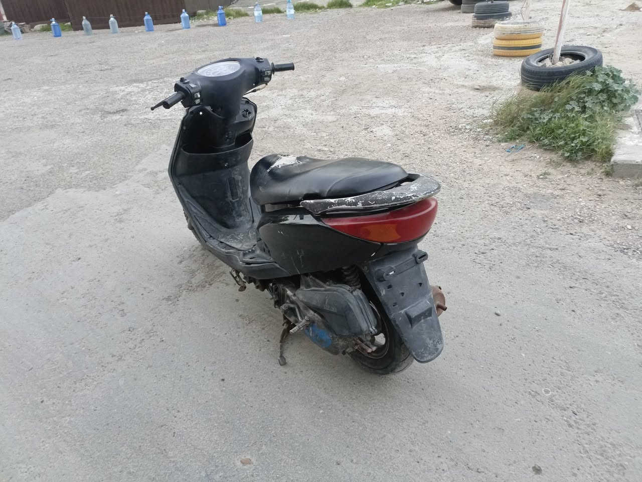 السلام عليكم اكزز بريز دراجه كلش نظيفه كفرات بلاد محرك ناعم لا تبخير ولانظوح معدل شلعه كلش حلو كابريتر بلادي دراجه اخت الرمبه گلج خلفي رياضي  نقص كلج امامي خرز لو فايبر وباتري دراجه نص هندر كهربائيات شغاله السعر 400وبيهه مجال للشراي مكاني شارع حيفا ***********
