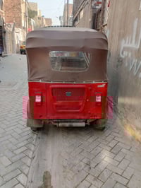 تكتك 22 شهر 8 رقم سنويه كامل لغد مبخوخ ومعمره دوس سعر 7750وبيه مجال مك...