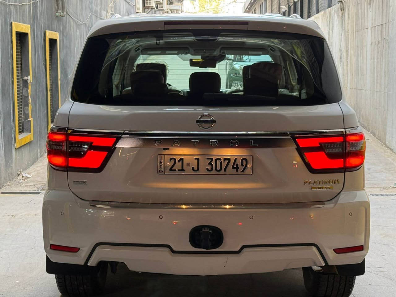 ‎سلام عليكم 

‎نيسان باترول موديل ٢٠٢١ 🇯🇵🇯🇵🇯🇵

‎سياره كفاله عامه بدون صبغ وتعديل

ماشيه ٤٨ الف كيلو 

‎مواصفات سياره فول فول بلاتينيوم اعلى شي بل باترول

‎كشنات جلد وكهرباء وتبريد 🛑
‎شاشات خلفيه بتجوه بلادي 🛑
‎ سترين  كهرباء🛑
‎صندوق كهرباء
‎محرك ٨ سلندر 🛑
‎فور ويل 🛑
‎اربع كامرات محيطيه
‎رادارات 🛑
‎حساسات ٣٦٠ درجه🛑
‎شغال 🛑
‎سياره بي هواي مواصفات 
‎ونضيفه جدا ومشي ماله قليل 

‎مكان سياره اربيل

‎السعر   ٤١٥   💵💵 
وماكو هيج سعر بل سوك لسياره هيج مشي وهيج مواصفات 
*********** ☎️☎️ أربيل, العراق
