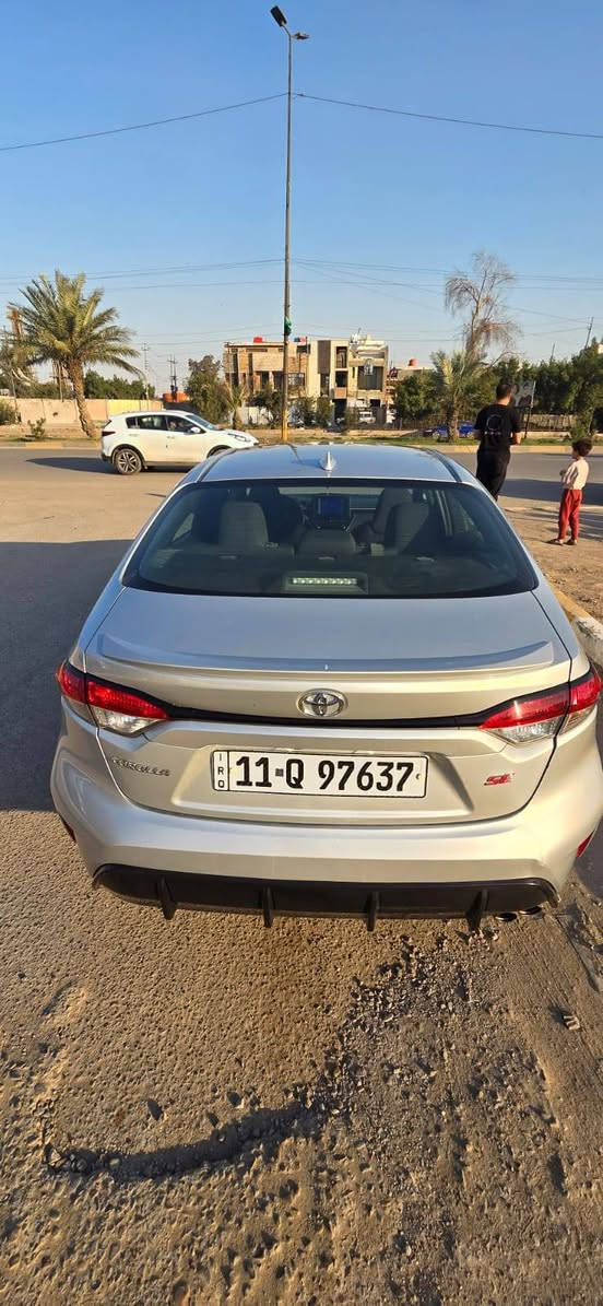 بدون قطرة صبغ
السياره كلين فقط شخط باب السايق ورصعات كلش بسيطات مثل ماموضح بالصور اهنا بالعراق
رقم بغداد بأسمي 
تحويل ثاني يوم
 ٦٤ الف ماشيه 
السيارة جديدة كلش خير من الله بدون نقص
الموصفات
بصمة
رادارات
تحكمات
شاشه جبيرة
توقف ذاتي
تحديد مسار
محرك 2000
اشاير بلمريء
وبعد هواي موصفات بيها
العنوان  البلديات 
اي استفسار اتصلو ع رقم *********** ممتواجد ع الفيس.  السعر ١٦٠ ورقه او بيه مجال بسيط
