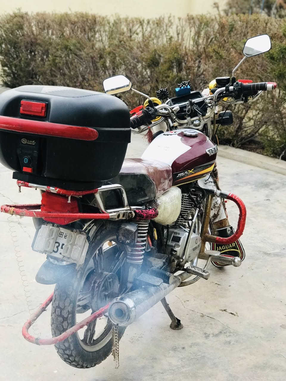 سيفان للبيع 2023 محرك  مامفتوح  سلف شغال كلشي شغال
سعر 575
***********
