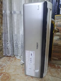 سبلت توست وأحد طن للبيع  العنوان بغداد  سعر 200  07802368311