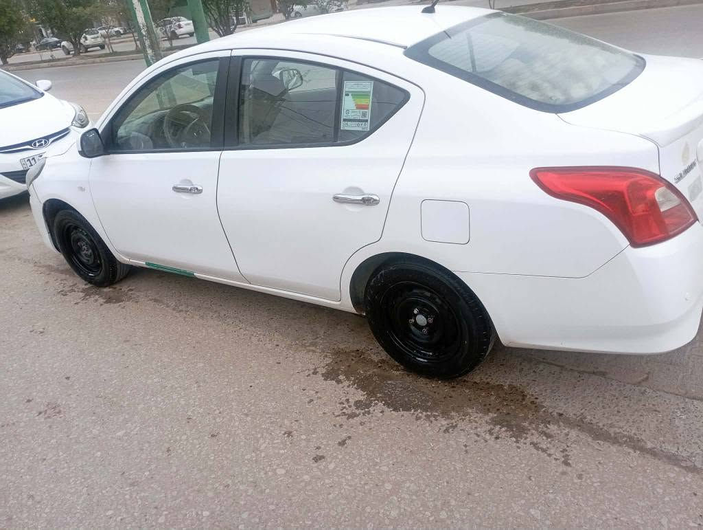نيسان هنديه مديل ١٩ سعره ٩٠ رقم اربيل بيه شبر بل چاملغ اليمنه صبغ. وبيه دحچه بصيطه بقبق الجنطه. ***********.. ***********.. مكاني نجف. تبريد ثلج السياره ماعايزه شي على وضع الشركه النجف, العراق

