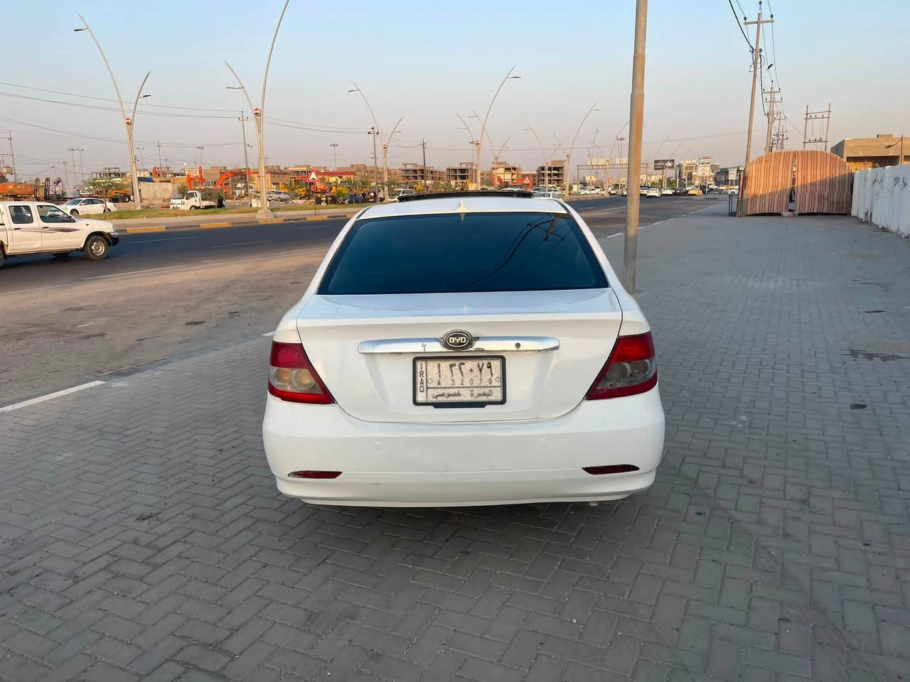 سلام عليكم بيوايدي موديل 13 محرك وكير بلاد 1600بل كارتون تبريد ثلج باتري جديد حداده90بل100 كهربائيات كله شقاله ترايك وين ما يعجبك مكفوله من الكص ونقل والعيب شرعي وضربه مصبوقه جمالي سياره حلوه وحله من صور السعر 47 العنوان البصره زبير حي شهدا رقم الهاتف ***********غير متواجد عله الفيس
