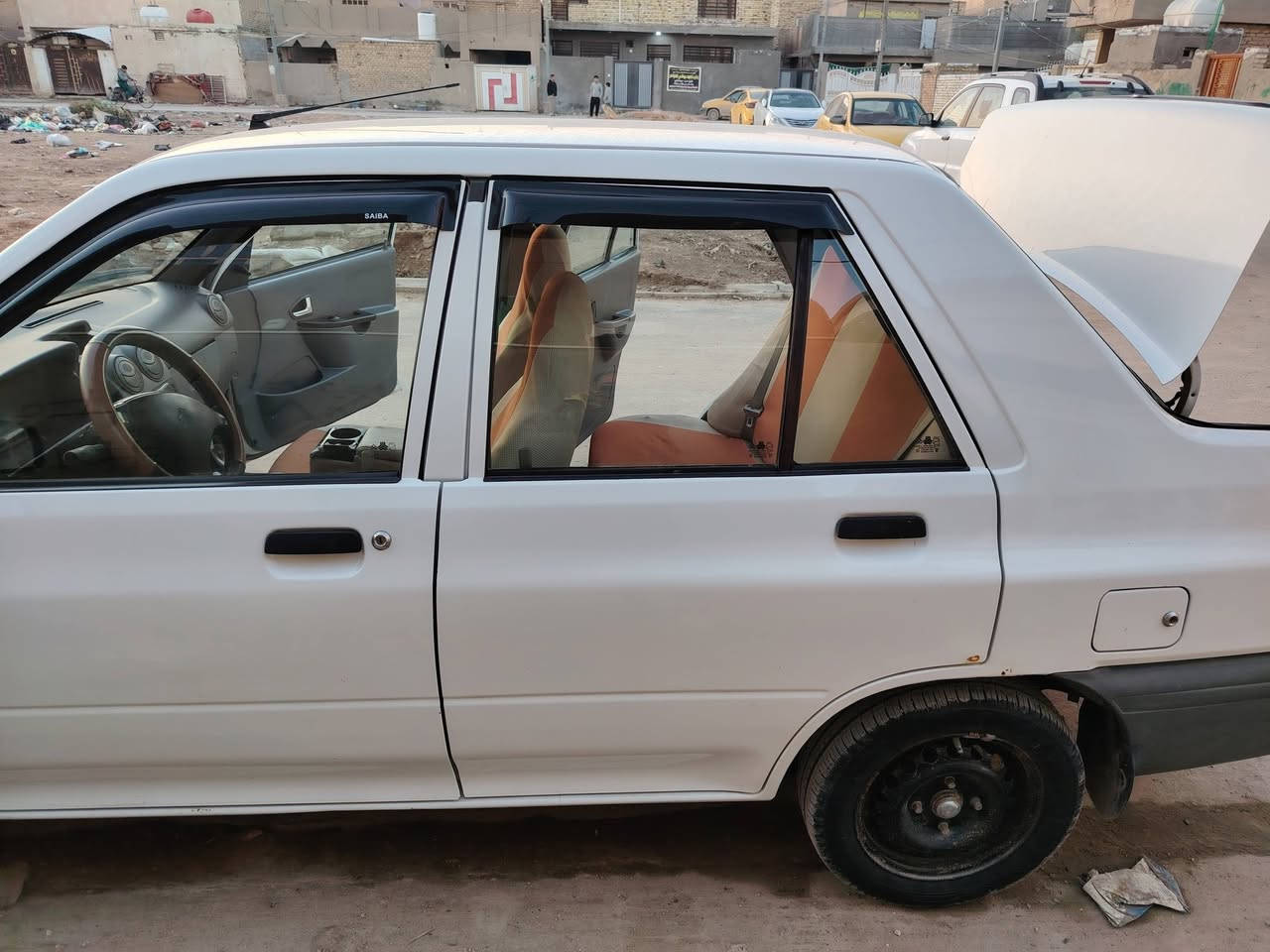 السلام عليكم سايبه مديل 2018 مكفوله كفاله عامه
 السياره استخذام شخصي( سنويه بأسمي) مامشتغله تكسي مكينه 1500 مامفتوح على الشركه كير جديد تخم تاير جديد 
حداديه جديده تبريد ثلج تدفه شغاله سنويه 29.السعر (53) 
وبيه مجال لطيبين مكان السياره ديوانيه 
الرقم ***********
